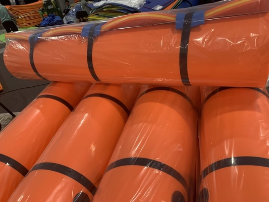 OEM Ανθεκτικότητα XPE Foam Outdoor Water Pad Εντυπωσιακό χρώμα για πισίνα νερού