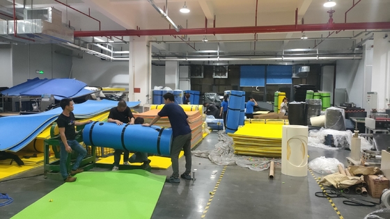 OEM Γρήγορη παράδοση Πλωτό Pad 3 στρώμα παχιά αφρό πλωτό στρώμα πισίνα λίμνη